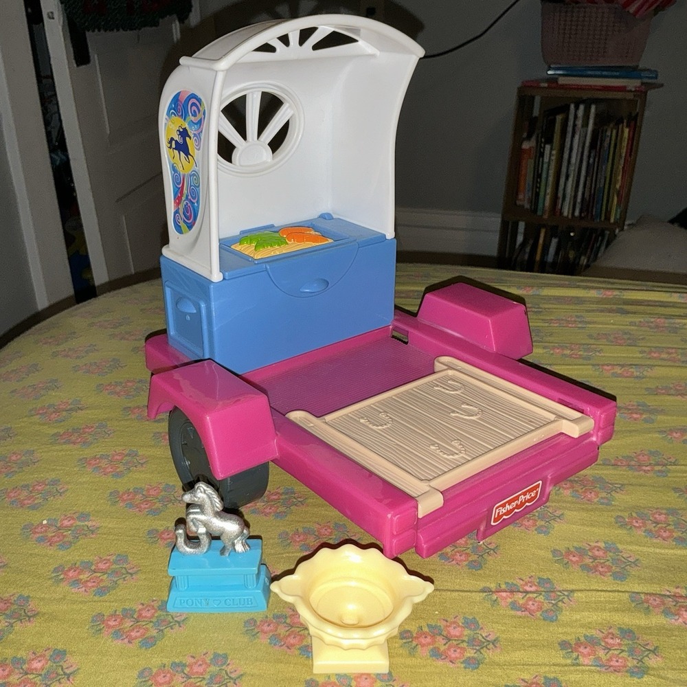 RARE!  FISHER‎ PRICE LOVING FAMILY DOLLHOUSE HORSE TRAILER TROPHY